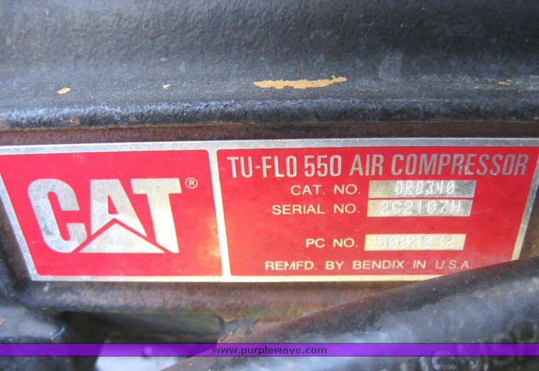 image for item 3969 1998 Freightliner Conventional FLC120 semi tractor