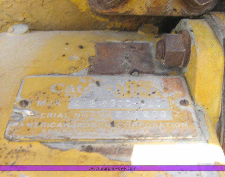 image for item 3978 1955 Caterpillar 12T motor grader