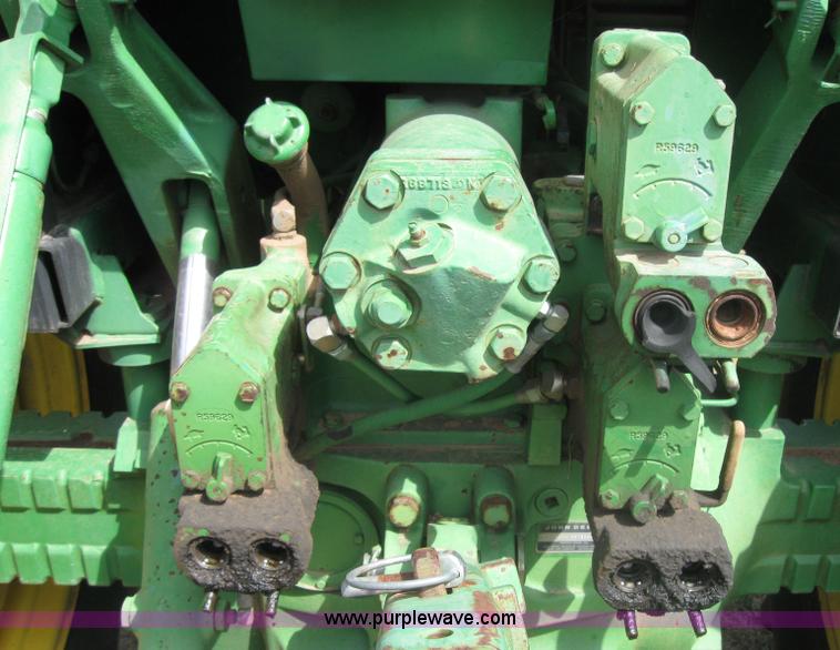 image for item 3980 John Deere 4640 tractor