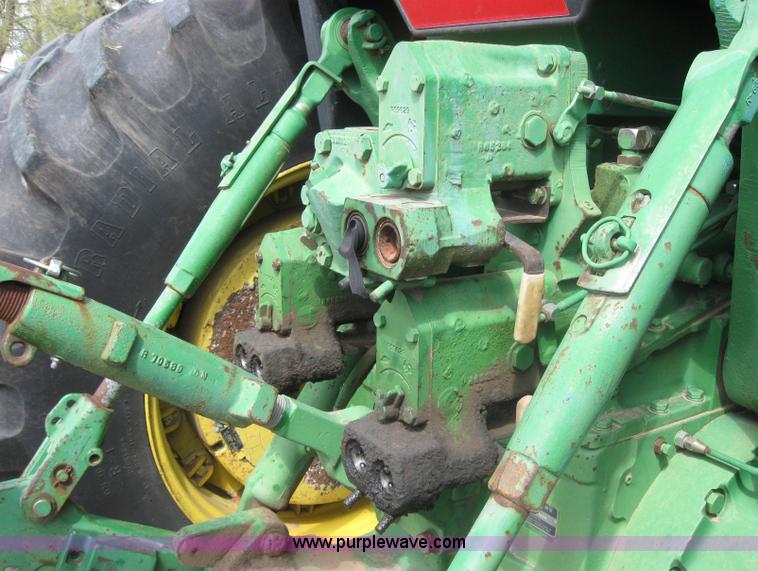 image for item 3980 John Deere 4640 tractor