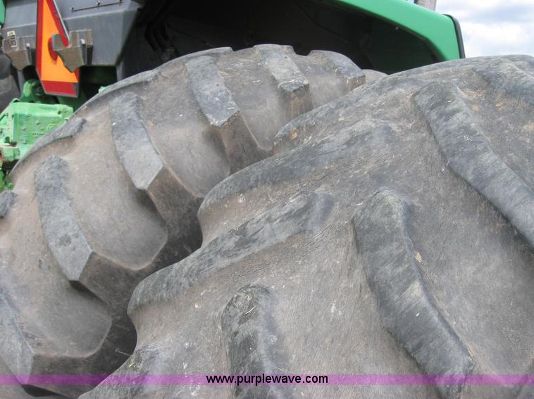 image for item 3980 John Deere 4640 tractor