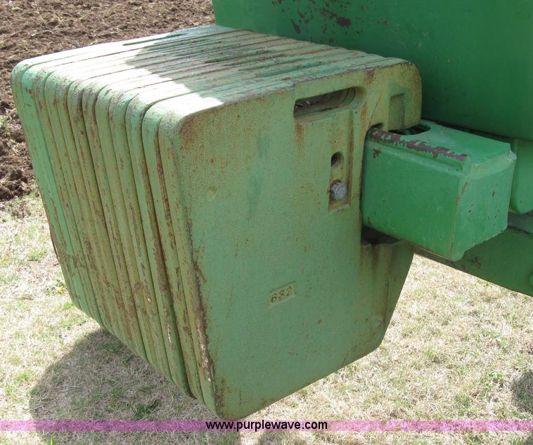 image for item 3980 John Deere 4640 tractor