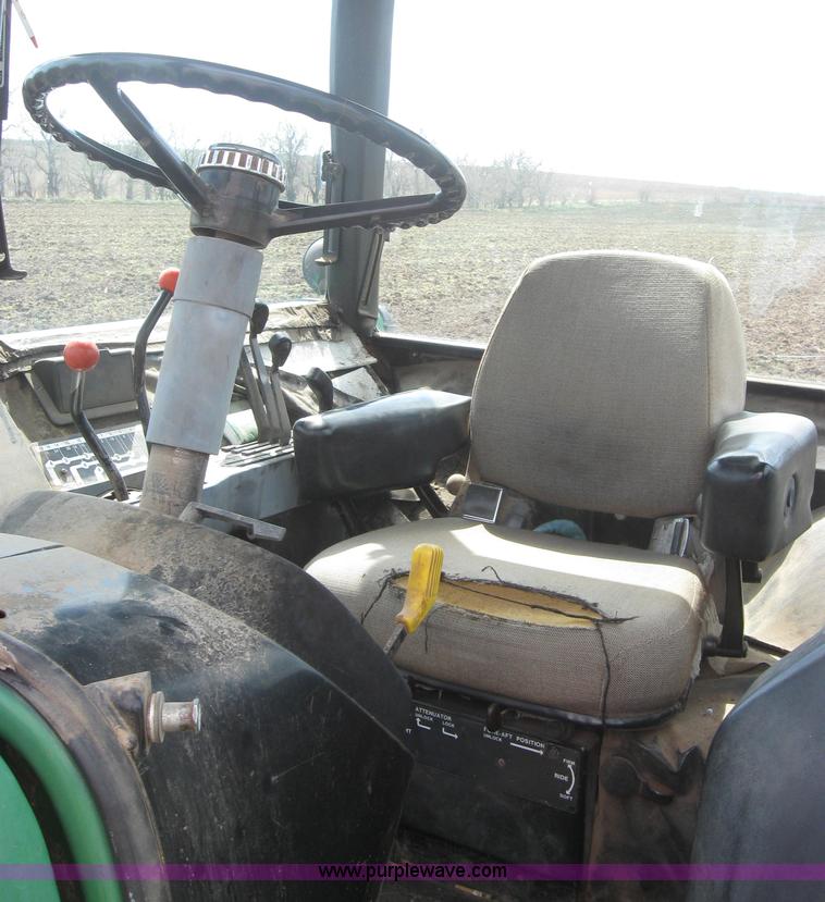 image for item 3980 John Deere 4640 tractor