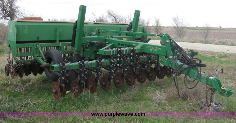 image for item 3983 Great Plains solid stand no-till double-disk drill