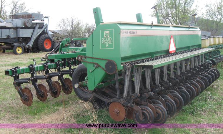 image for item 3983 Great Plains solid stand no-till double-disk drill
