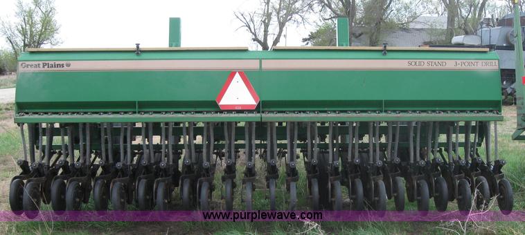 image for item 3983 Great Plains solid stand no-till double-disk drill