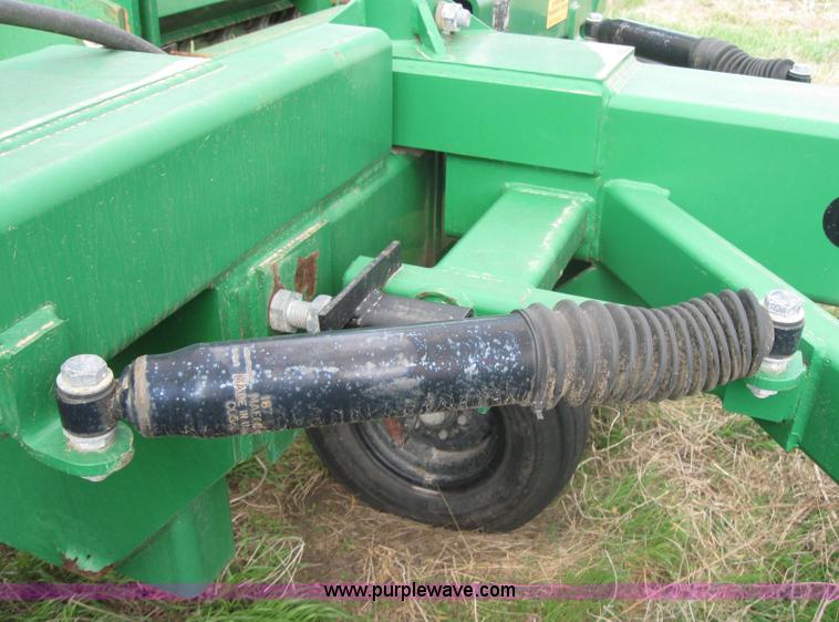 image for item 3983 Great Plains solid stand no-till double-disk drill