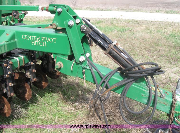 image for item 3983 Great Plains solid stand no-till double-disk drill