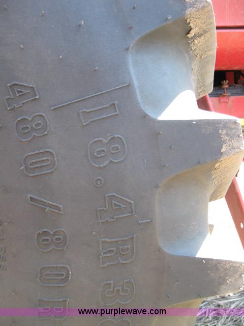 image for item 4003 International Harvester 1086 tractor