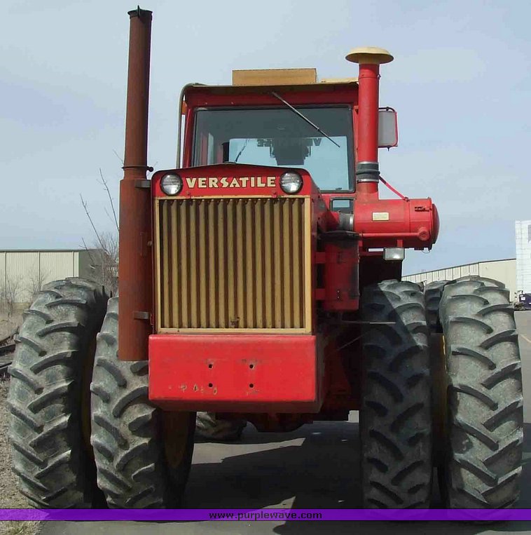 image for item 6679 1975 Versatile 800 four wheel drive tractor