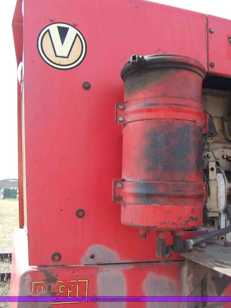 image for item 6679 1975 Versatile 800 four wheel drive tractor