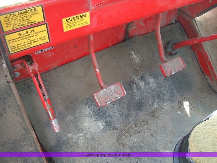 image for item 6679 1975 Versatile 800 four wheel drive tractor