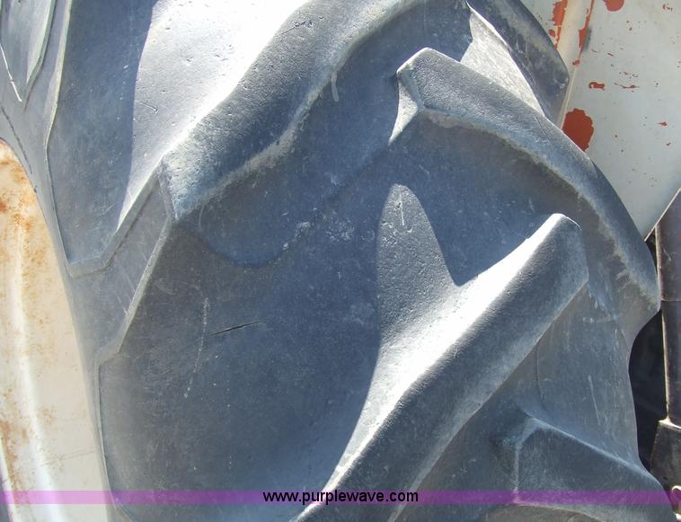 image for item 6719 1985 Agri-power 9000 open station tractor