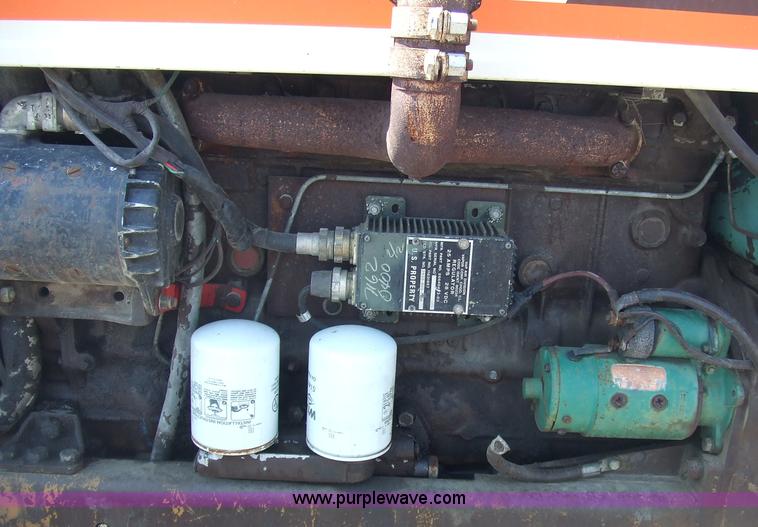 image for item 6719 1985 Agri-power 9000 open station tractor