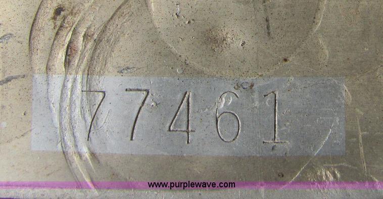 image for item 6768 1991 Mac Don 9000 self-propelled swather