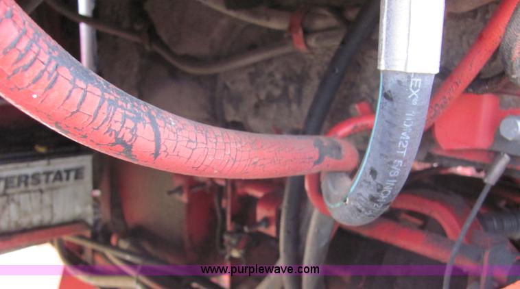 image for item 6768 1991 Mac Don 9000 self-propelled swather