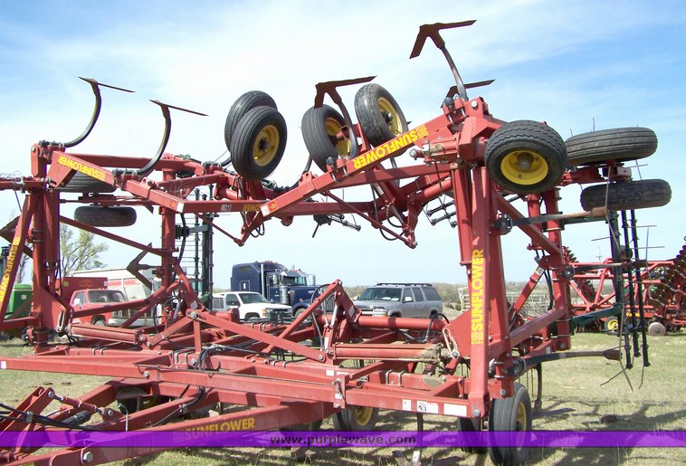 image for item 8097 Sunflower Follow King sweep plow