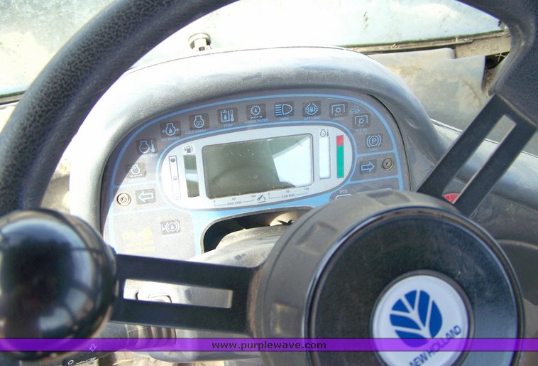 image for item 8102 2006 New Holland TV145 tractor