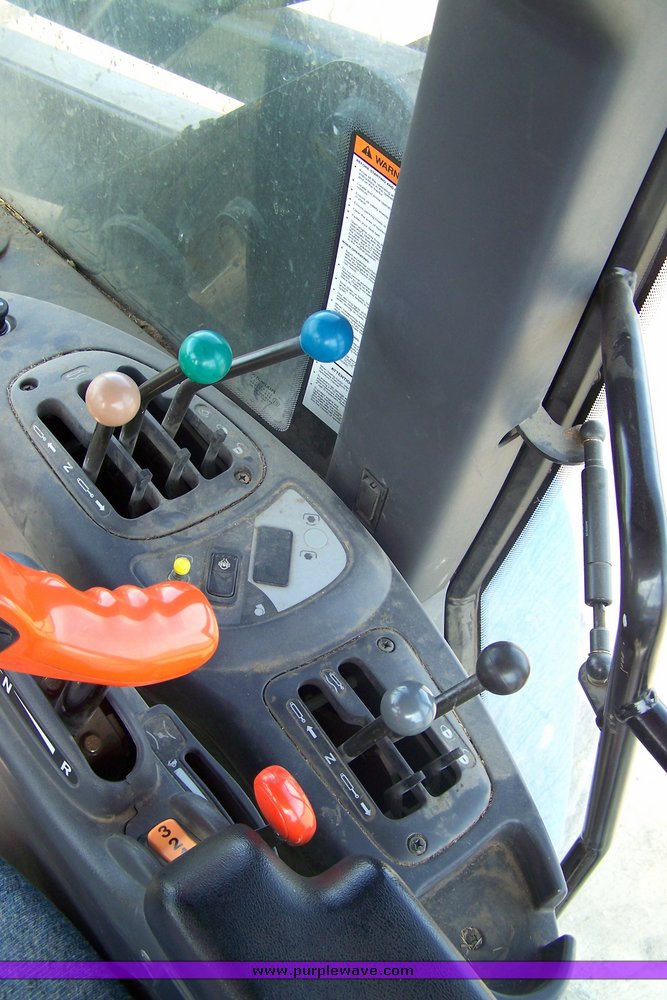 image for item 8102 2006 New Holland TV145 tractor