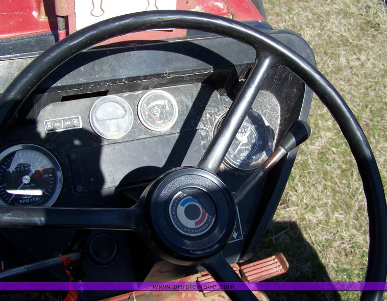 image for item 8627 IHC hydro tractor