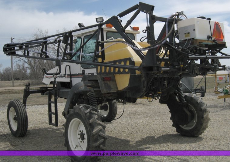 image for item 8647 1997 SpraCoupe 3440 sprayer