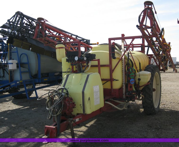 image for item 8656 Hardi NAV1000 sprayer