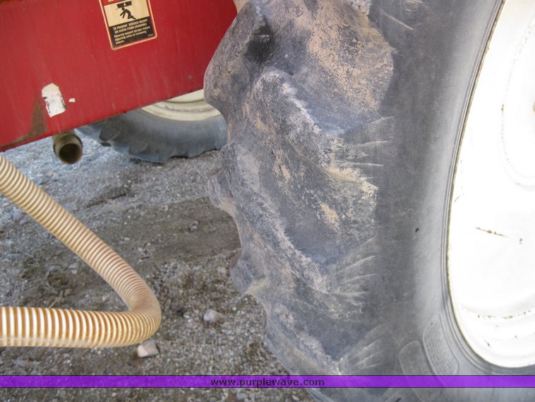 image for item 8656 Hardi NAV1000 sprayer