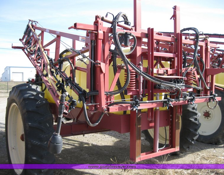 image for item 8657 Hardi NAV1000M sprayer