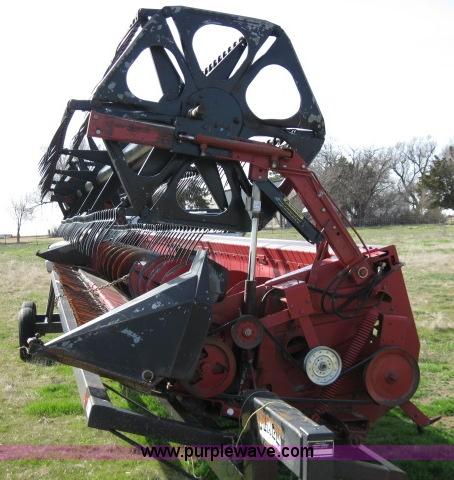 image for item 8660 1994 Case IH 1020 30' flex head