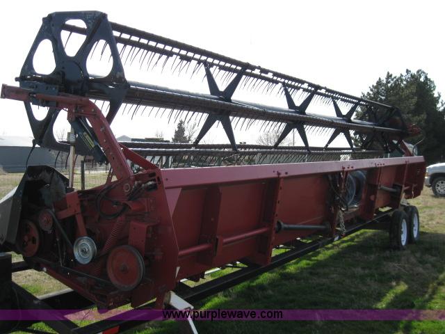 image for item 8660 1994 Case IH 1020 30' flex head