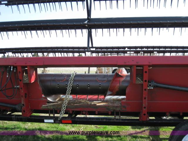 image for item 8660 1994 Case IH 1020 30' flex head