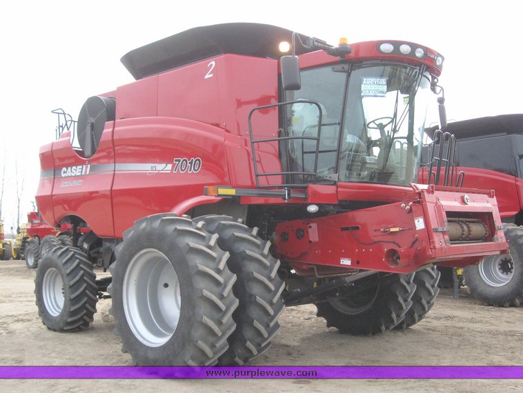 image for item 9500 2008 Case IH AFX 7010 axial flow combine