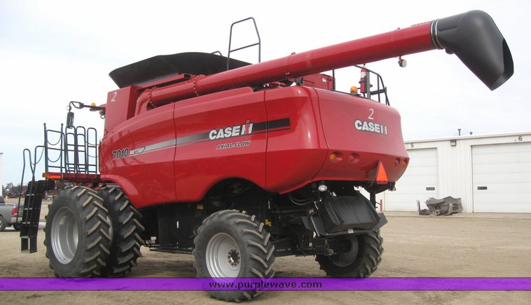 image for item 9500 2008 Case IH AFX 7010 axial flow combine