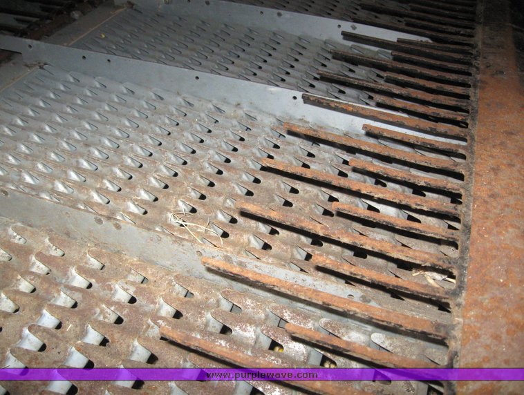 image for item 9500 2008 Case IH AFX 7010 axial flow combine