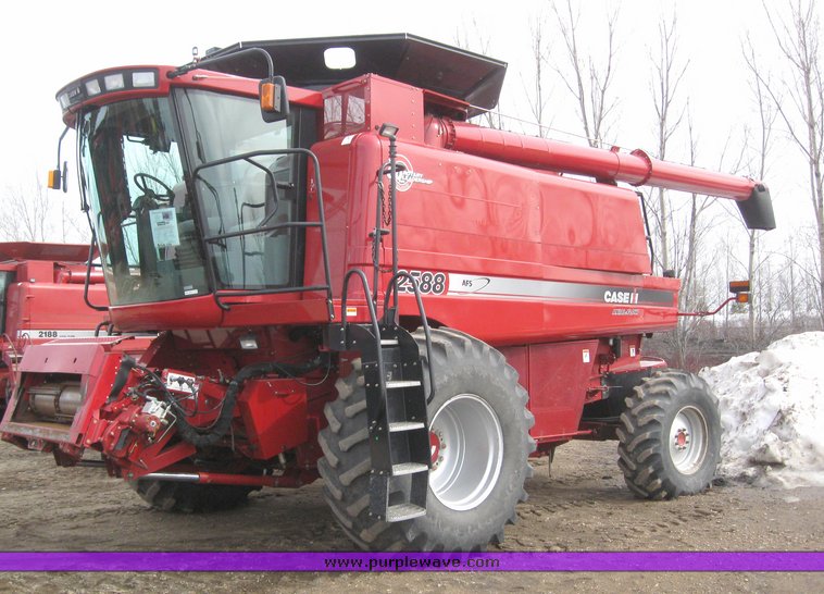 image for item 9501 2007 Case IH 2588 combine