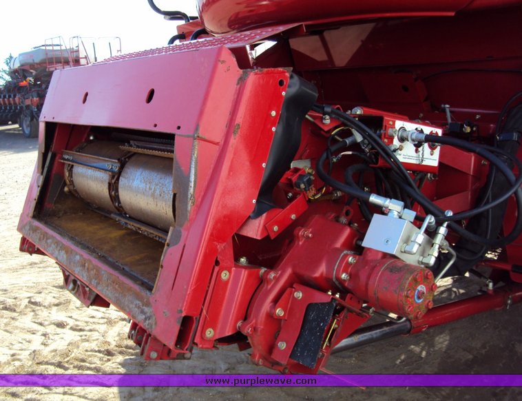 image for item 9501 2007 Case IH 2588 combine