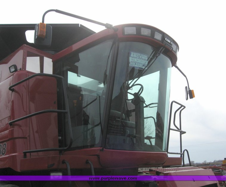 image for item 9501 2007 Case IH 2588 combine