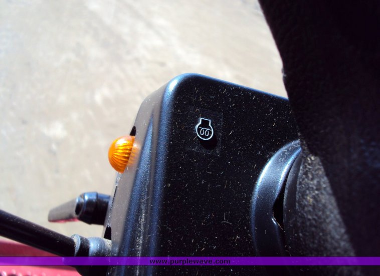 image for item 9501 2007 Case IH 2588 combine