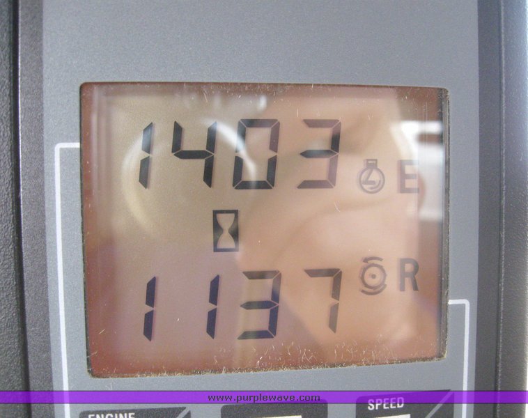 image for item 9501 2007 Case IH 2588 combine