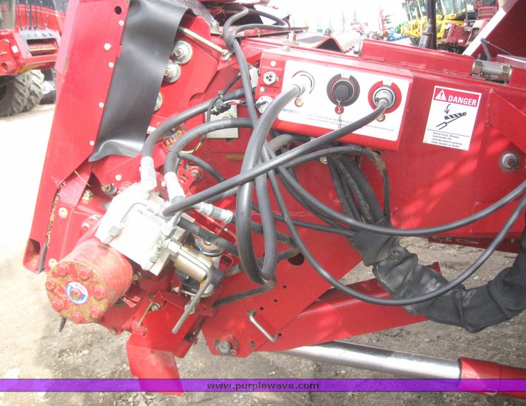 image for item 9501 2007 Case IH 2588 combine