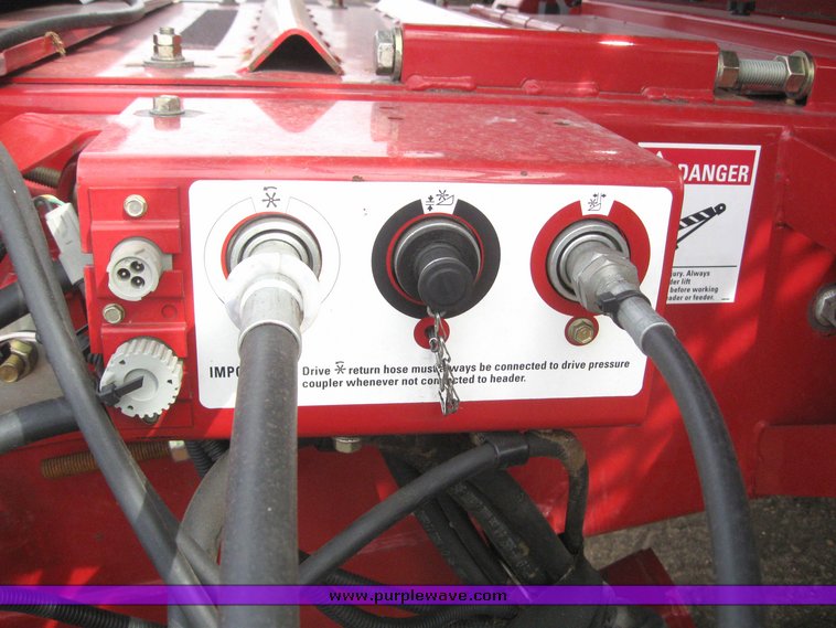 image for item 9501 2007 Case IH 2588 combine