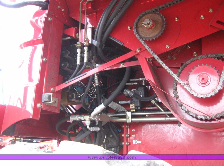 image for item 9501 2007 Case IH 2588 combine