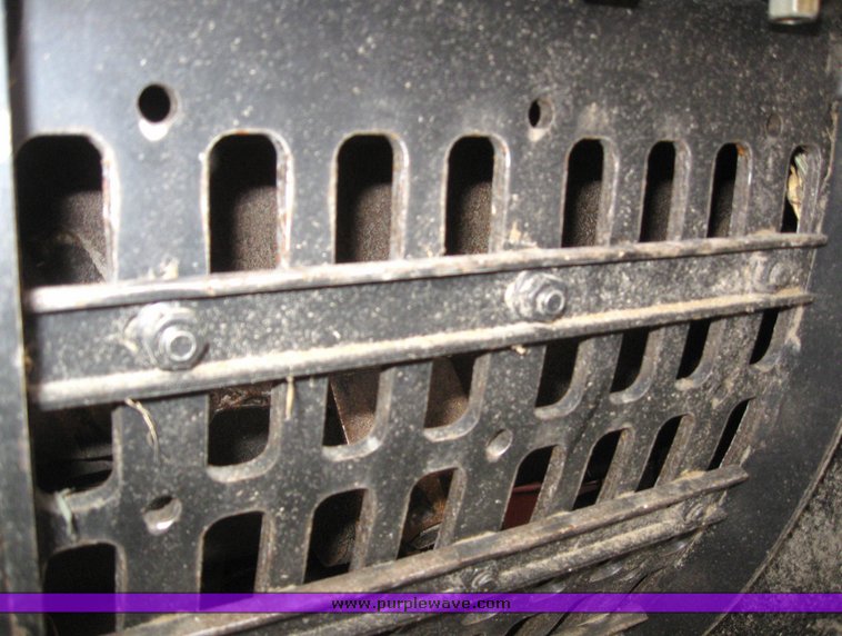 image for item 9501 2007 Case IH 2588 combine