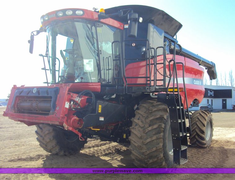 image for item 9502 2006 Case IH AFX 8010 combine