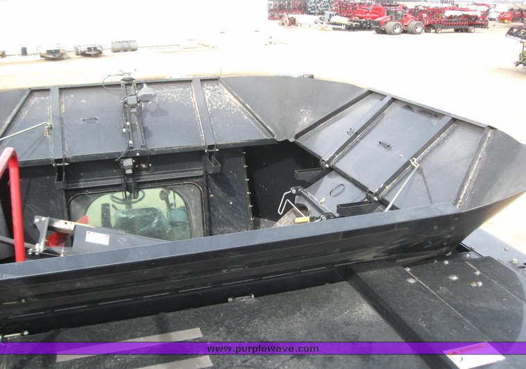 image for item 9502 2006 Case IH AFX 8010 combine