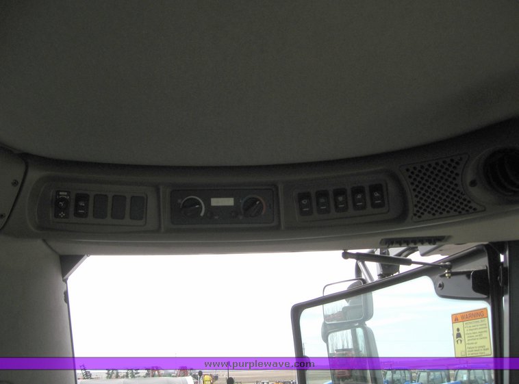 image for item 9502 2006 Case IH AFX 8010 combine