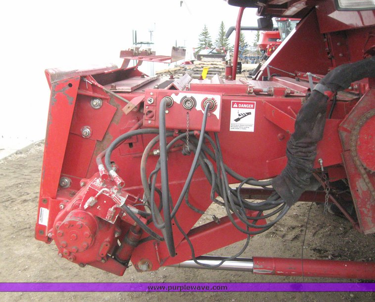 image for item 9503 2004 Case IH 2388 combine