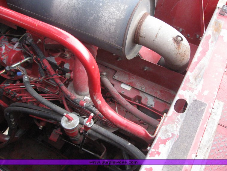 image for item 9503 2004 Case IH 2388 combine