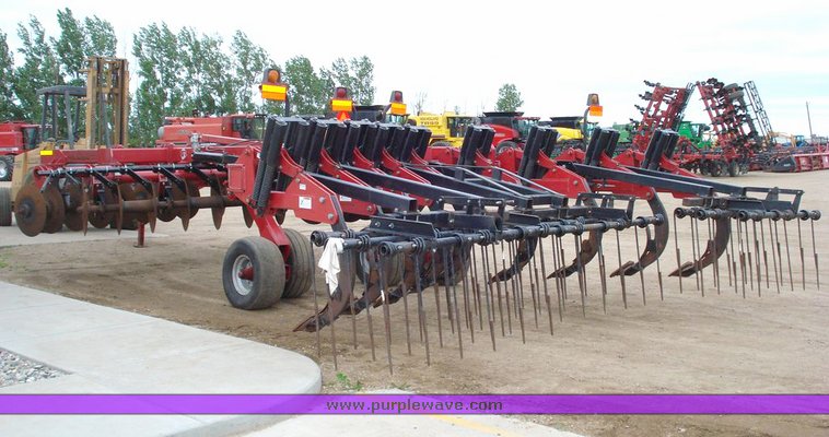 image for item 9505 Wil-Rich 957 DDR deep till nine shank ripper