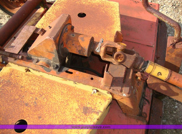 image for item 9800 7' finisher mower